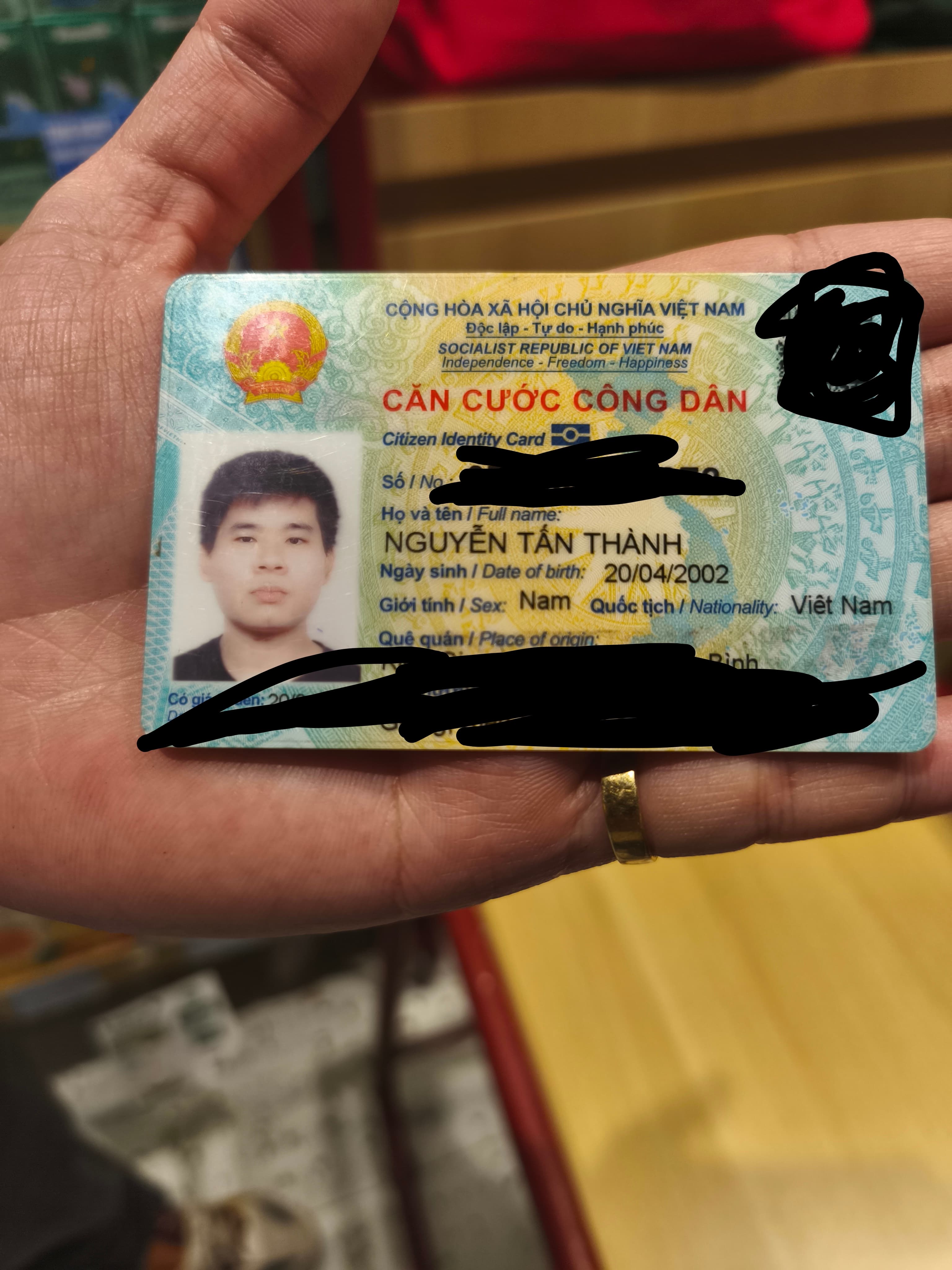 Rơi ví giấy tờ tùy thân Nguyễn Tấn Thành 20/04/2002