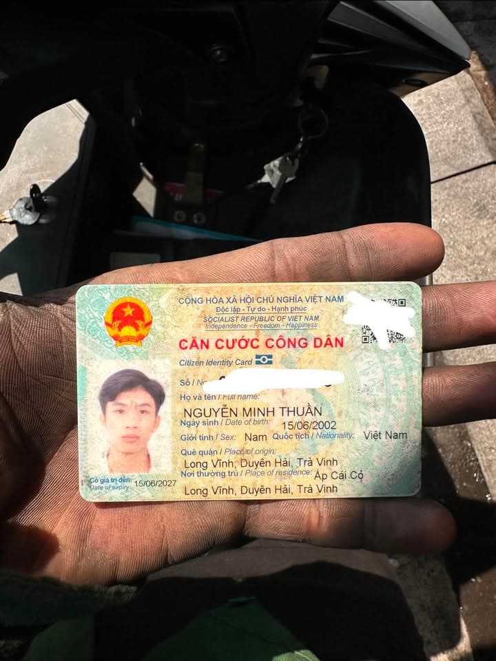 Rơi ví giấy tờ