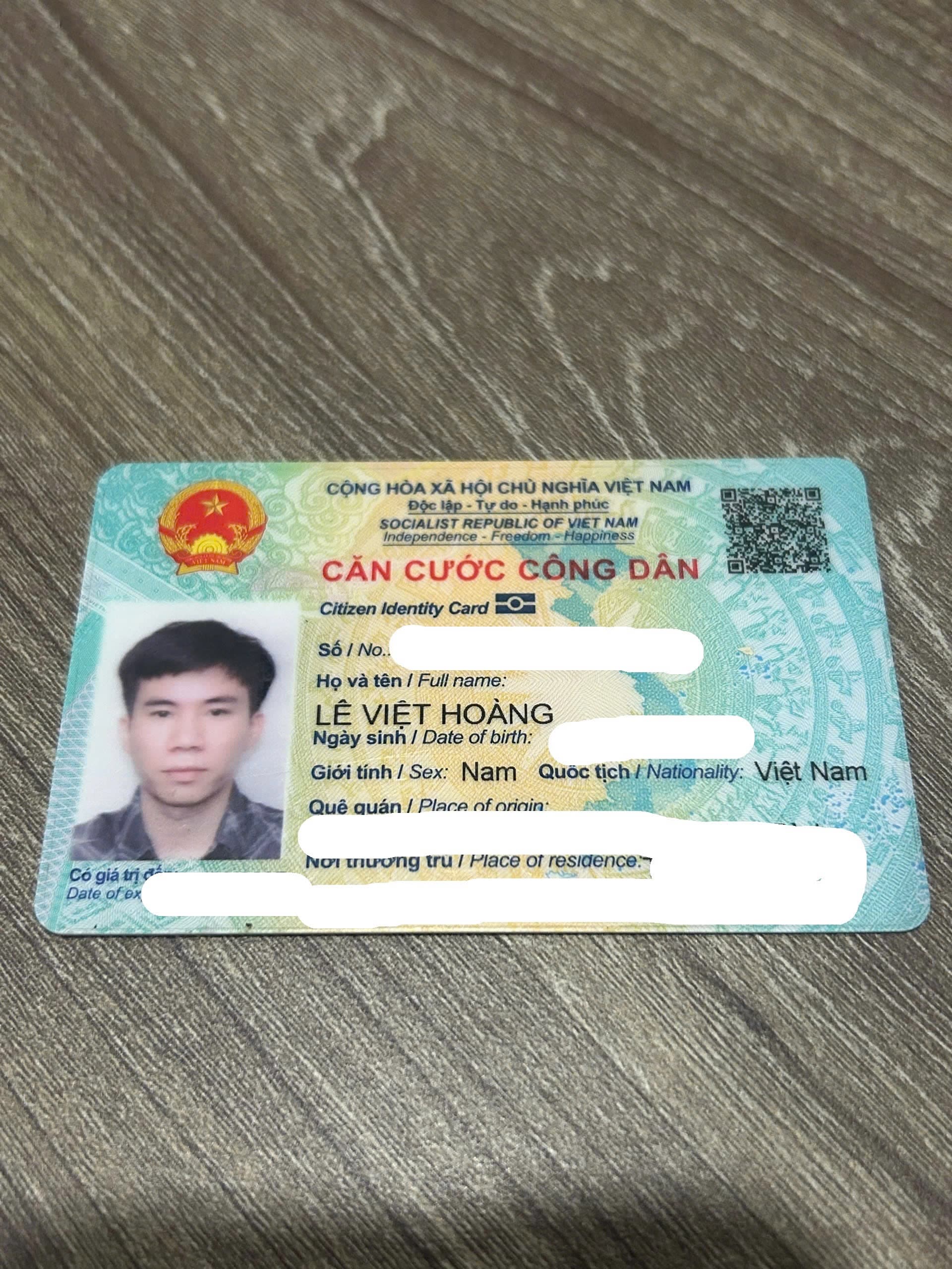 Rơi ví / giấy tờ tuỳ thân Lê Việt Hoàng