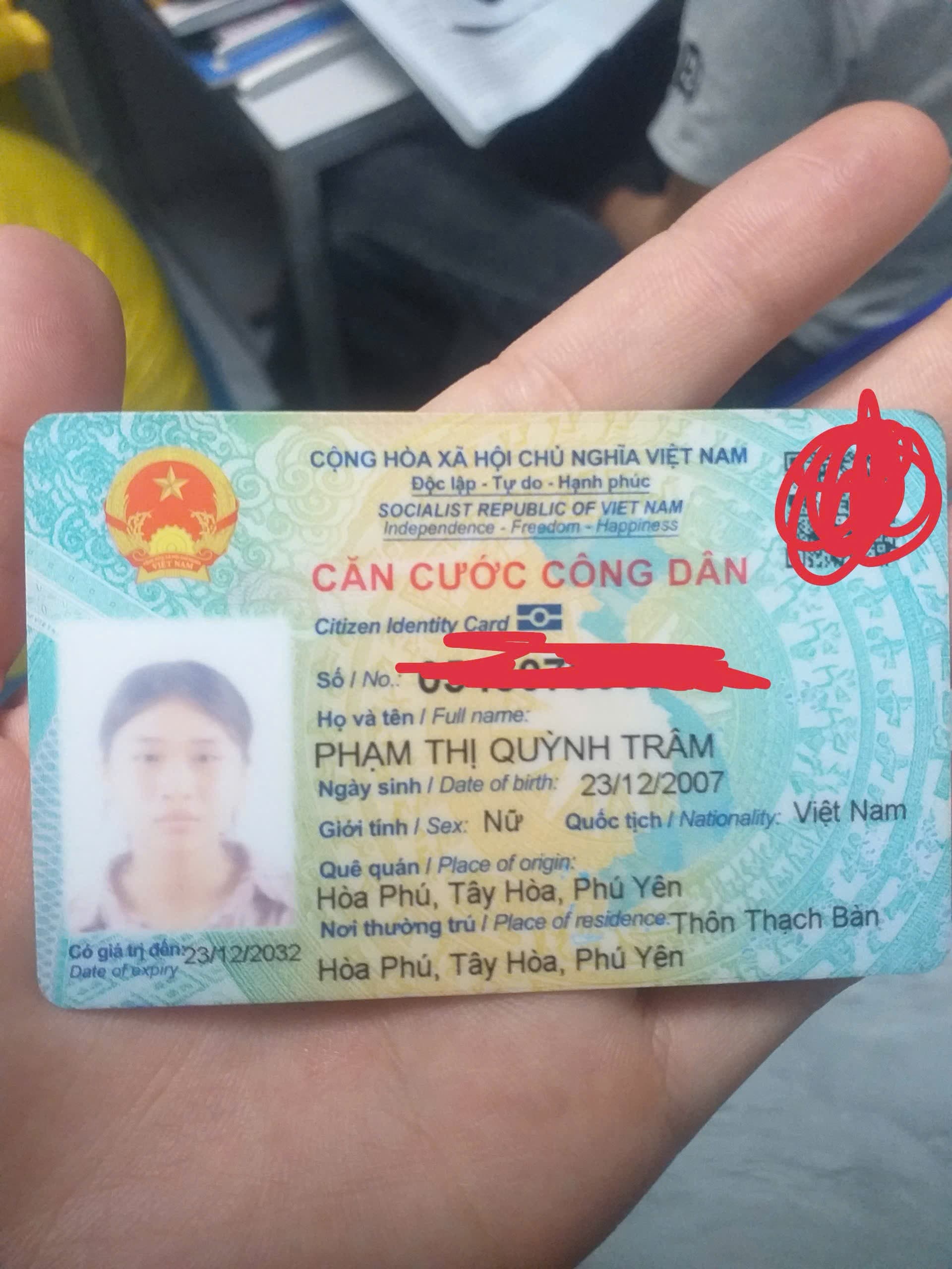 Tìm lại giấy tờ bị rơi mất vào sáng nay khi đi từ Hiệp Thành lên Phú Chánh Bình Dương 