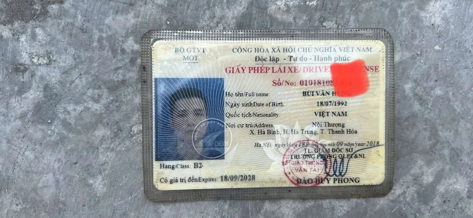 Rơi ví giấy tờ