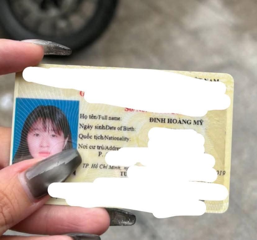 Ví Giấy Tờ Tuỳ Thân ĐINH HOÀNG MỸ