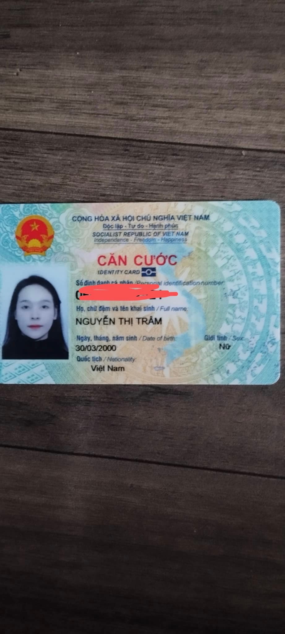 Quý ACE cô dì chú bác có nhặt được cho em xin thông tin nhận lại ạ, Em xin cảm ơn và hậu tạ ạ.